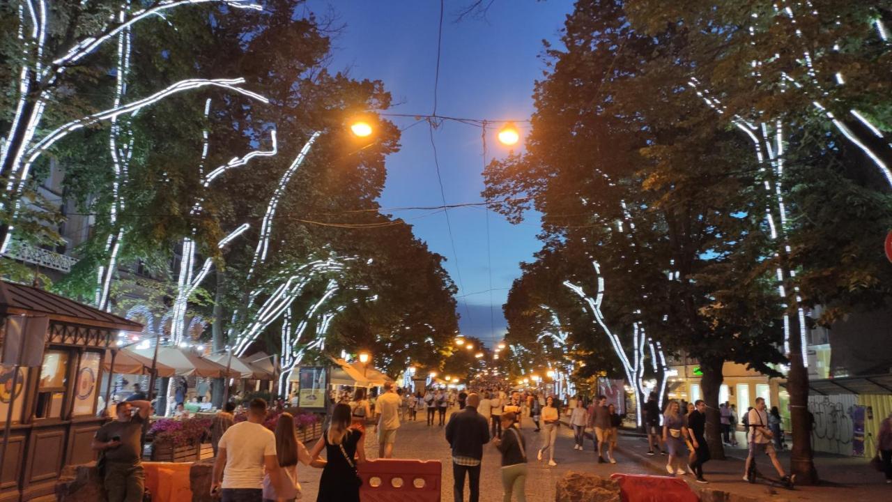 Квартира На Дерибасовcкой Odessa Dış mekan fotoğraf